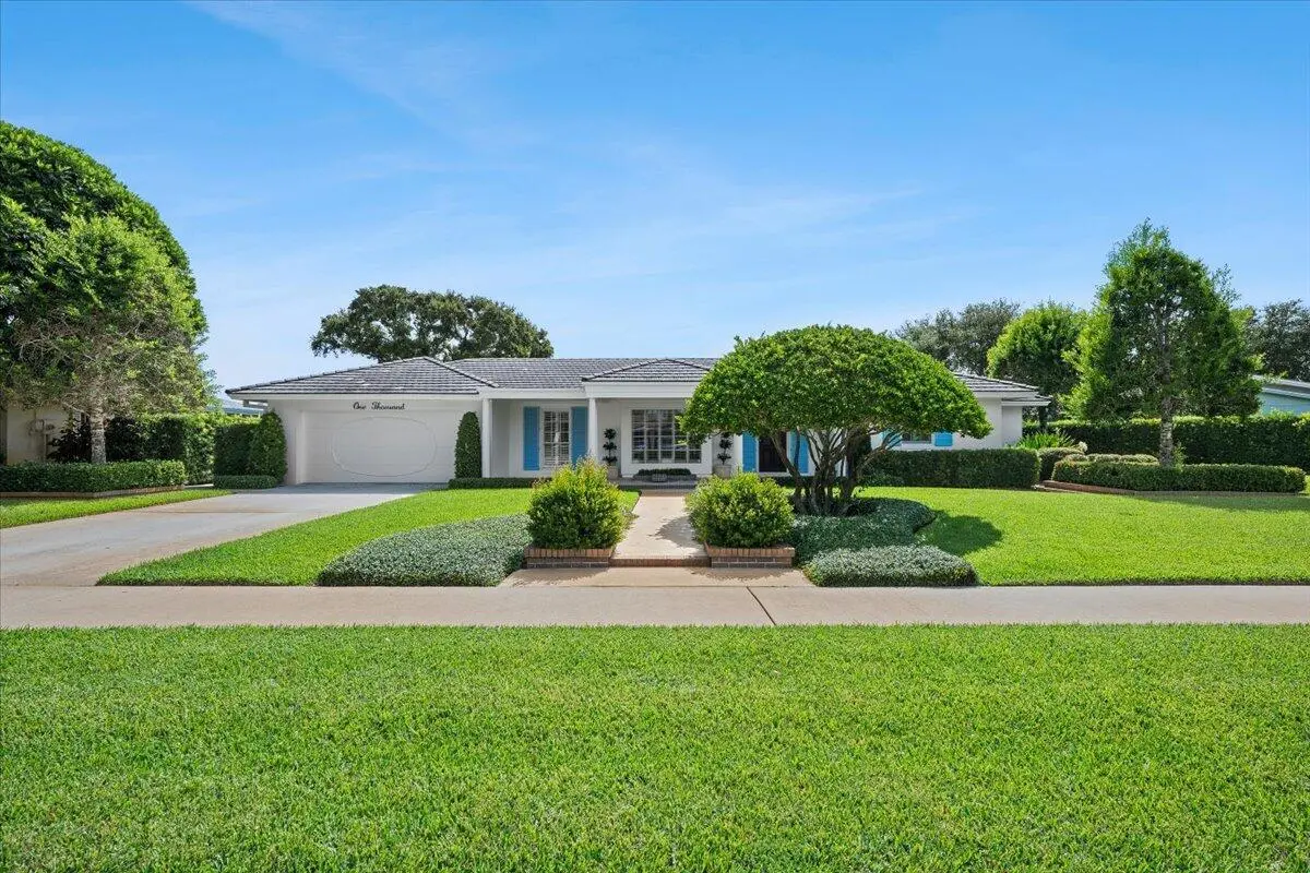 01-LUX_4751 at 1000 Country Club Drive, North Palm Beach