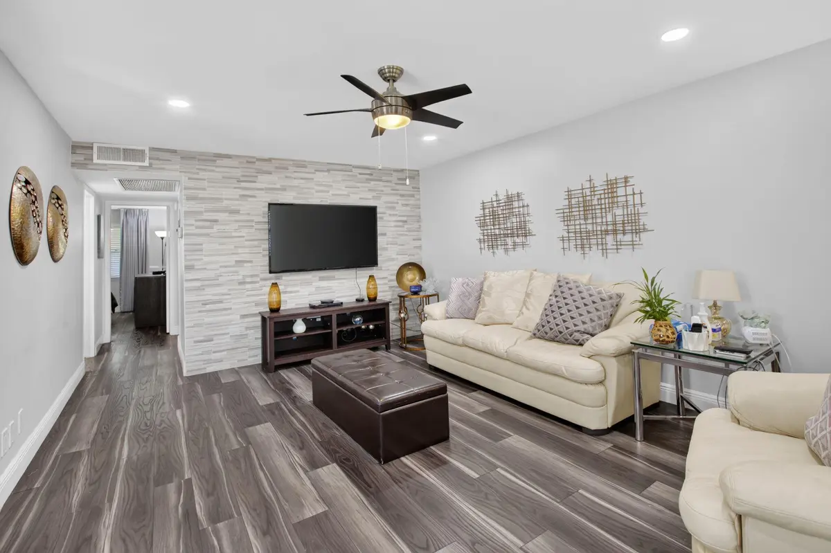 6-web-or-mls-DSC_6957 at 463 MANSFIELD L, Boca Raton