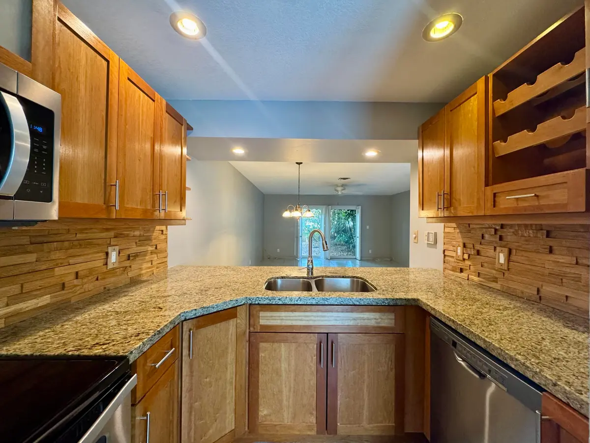 IMG_6785 at 690 SE 23RD Avenue 4, Pompano Beach