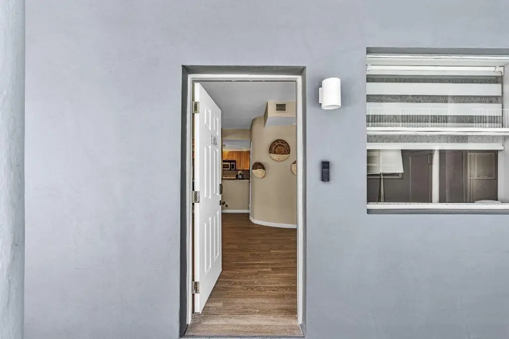 Entrance at 600 N OCEAN Boulevard 1A, Pompano Beach