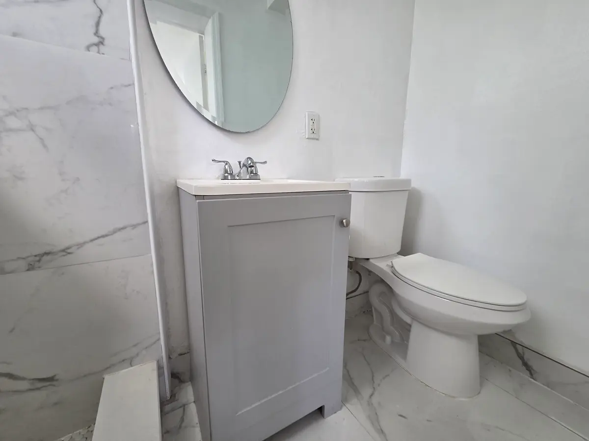844 NE 17TH Way 2, Fort Lauderdale, FL – photo 3