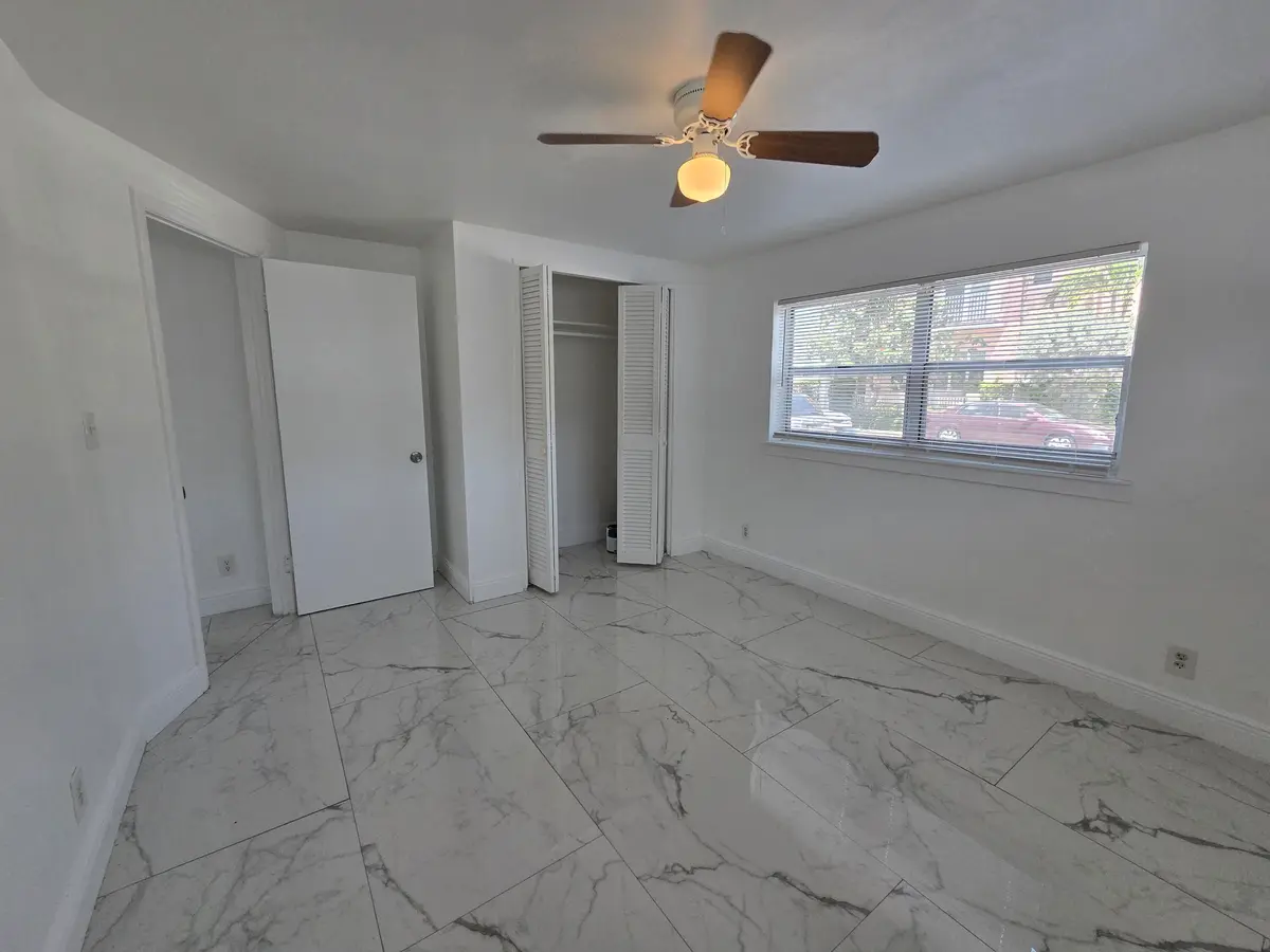 844 NE 17TH Way 2, Fort Lauderdale, FL – photo 6