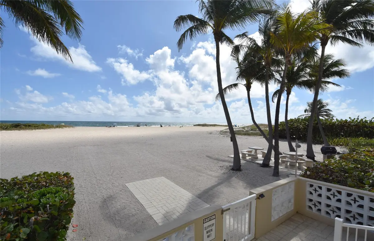 Beach Picnic Area at 1012 N OCEAN Boulevard 802, Pompano Beach