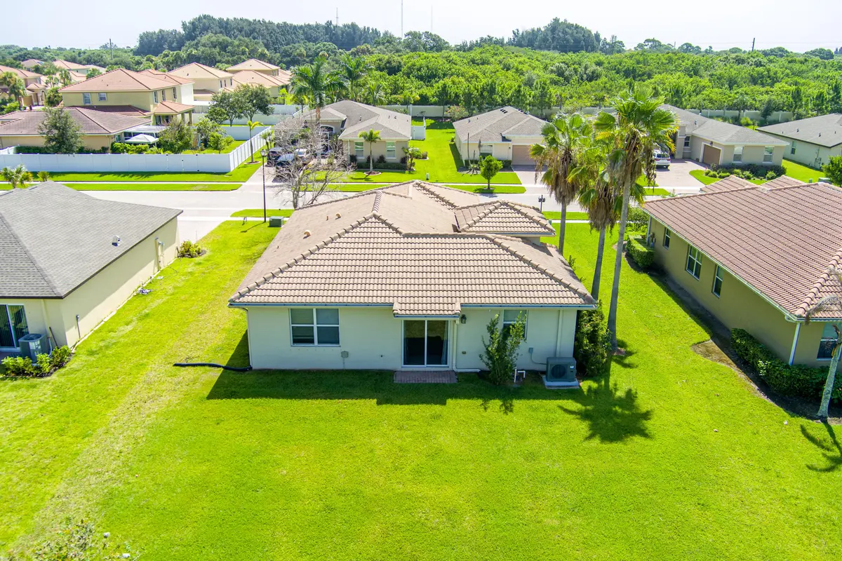 MAX_0024 at 841 Bent Creek Drive, Fort Pierce