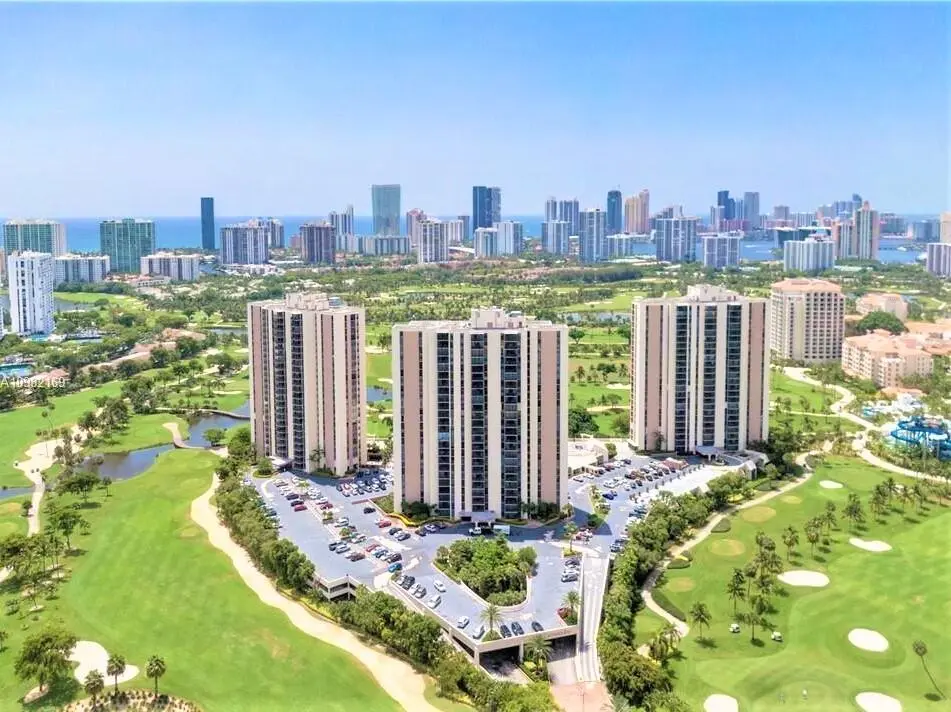 Aerial View at 20335 W COUNTRY CLUB Drive 2408, Aventura