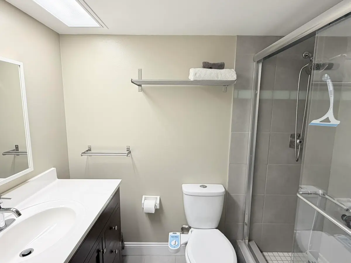 fully-furnished-12-palm-aire-nieves-grou at 4030 W PALM AIRE Drive 306, Pompano Beach