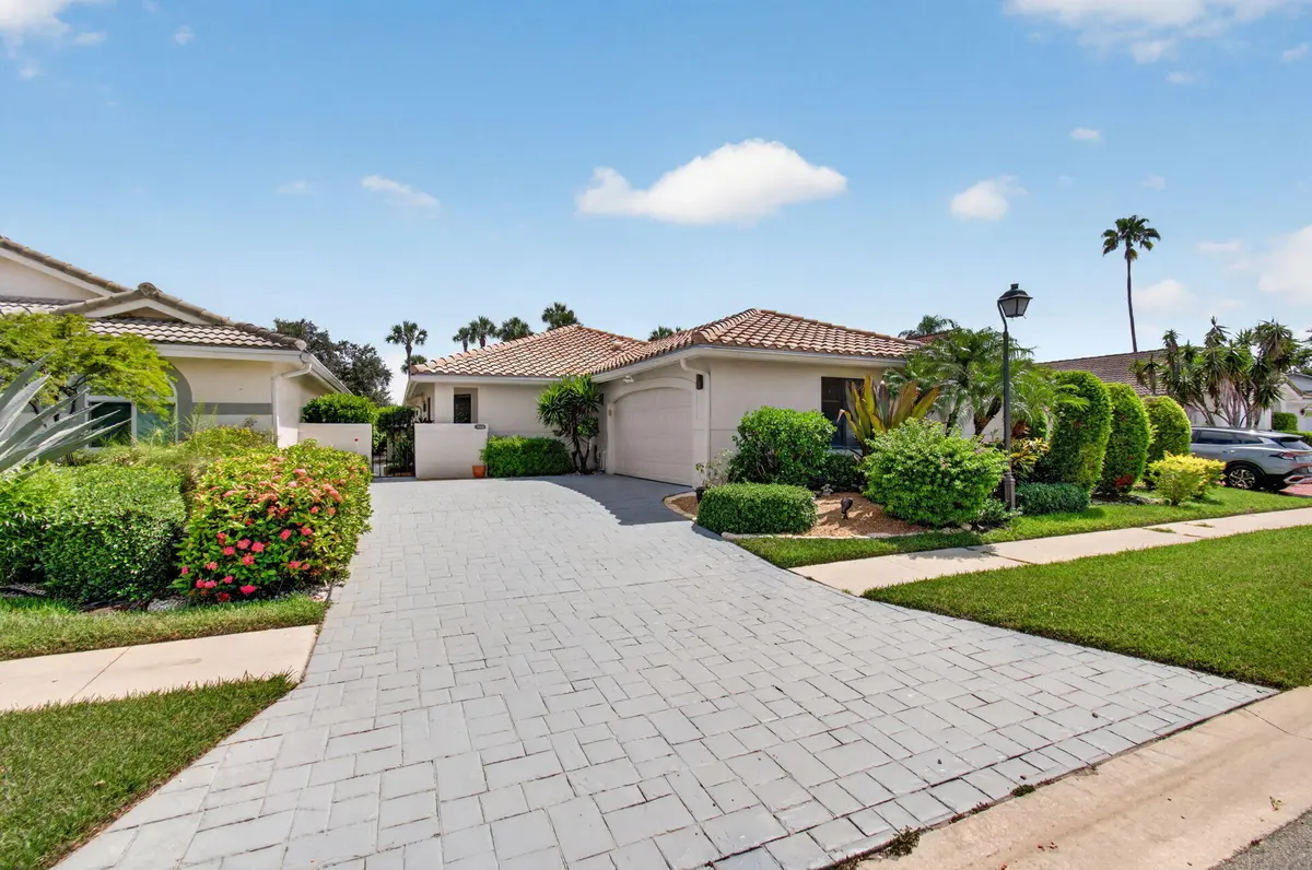 Front at 15441 Strathearn Drive, Delray Beach