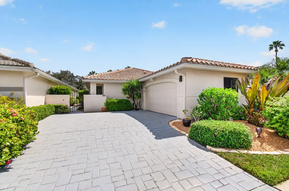 Front at 15441 Strathearn Drive, Delray Beach