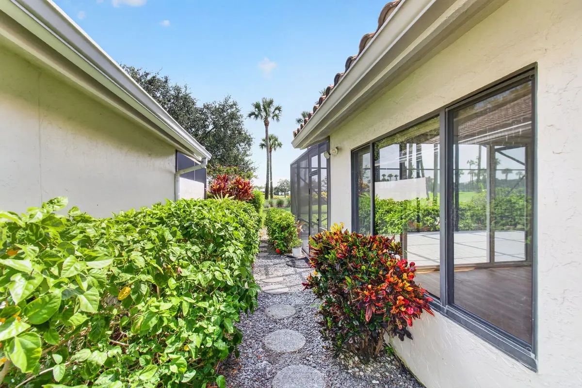 Path to Back Yard at 15441 Strathearn Drive, Delray Beach