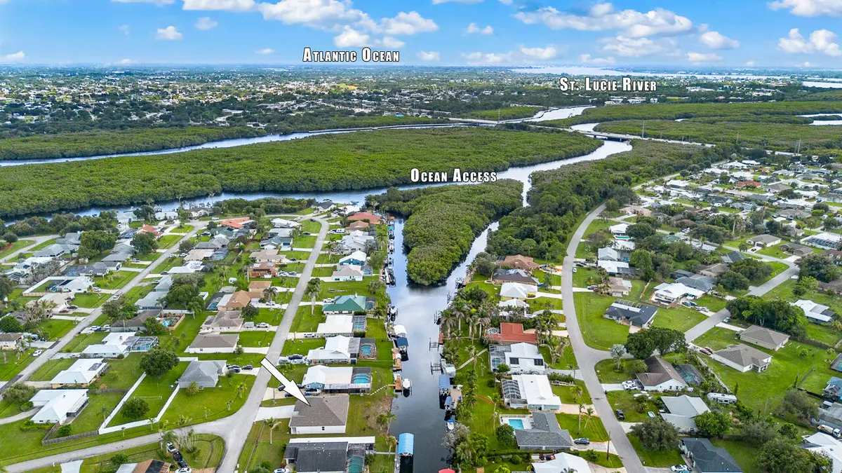 798 SE Seahouse Drive-5 at 798 SE Seahouse Drive, Port St. Lucie