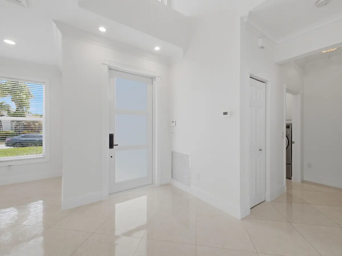 Foyer at 7723 Monarch Court, Delray Beach