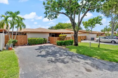 2035 SW 24TH Circle, Boynton Beach – sold