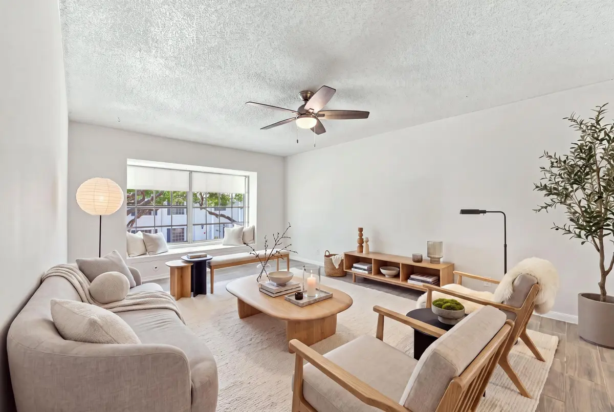 13_014__jjl6503_staging_514632ca_reedit_ at 2251 NE 66th Street 1623, Fort Lauderdale
