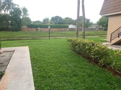 10890 ROYAL PALM Boulevard 10890, Coral Springs – Apartment for rent