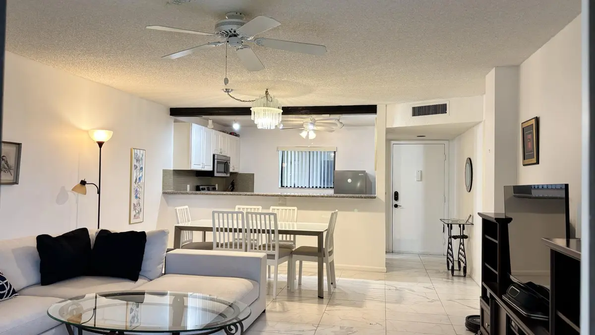 IMG_9873 at 5130 Las Verdes Circle Apt 313, Delray Beach