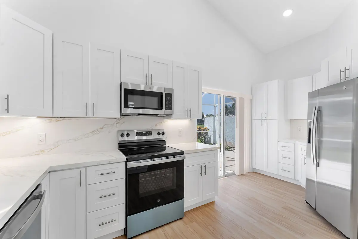 41-web-or-mls-DSC00711 at 897 Dickens Place, West Palm Beach