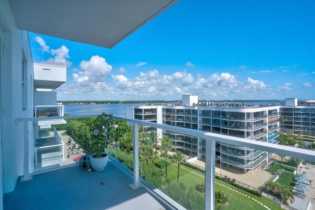 22-3450 S Ocean 806-25 at 3450 S Ocean Boulevard 806, Palm Beach
