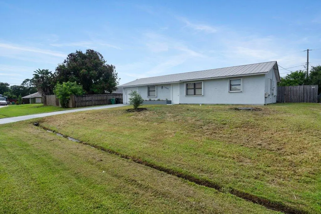 DSC06267.jpg-SMALL at 1089 SW Janar Avenue, Port St. Lucie