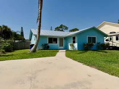 3816 SE Middle Street, Stuart – sold