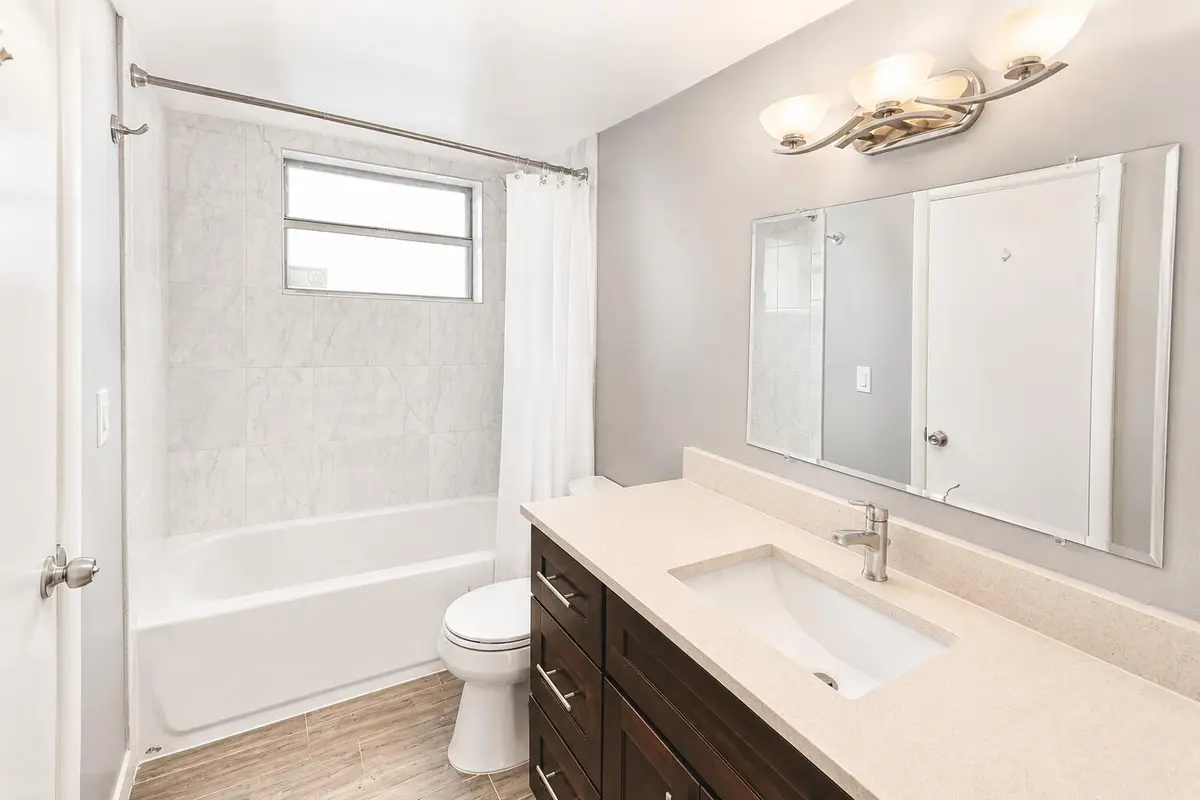 56c63c33-9ed1-41c8-8b0a-80fc1795ab2f at 4500 N FLAGLER Drive B21, West Palm Beach