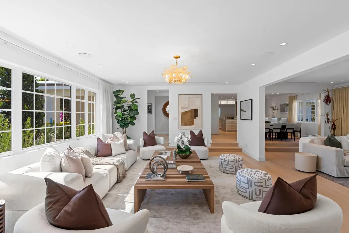 8-Living Room at 257 Via Linda, Palm Beach