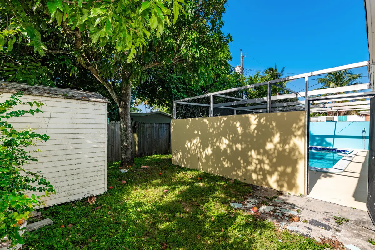 0-28 at 3611 NW 40TH Court, Lauderdale Lakes