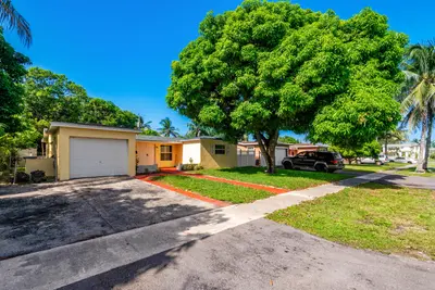 3611 NW 40TH Court, Lauderdale Lakes – Single Family Residence for sale