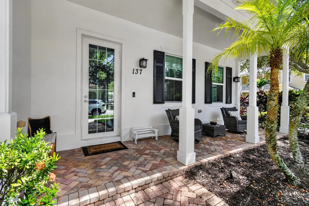 137InkberryDr(3) at 137 INKBERRY Drive, Jupiter