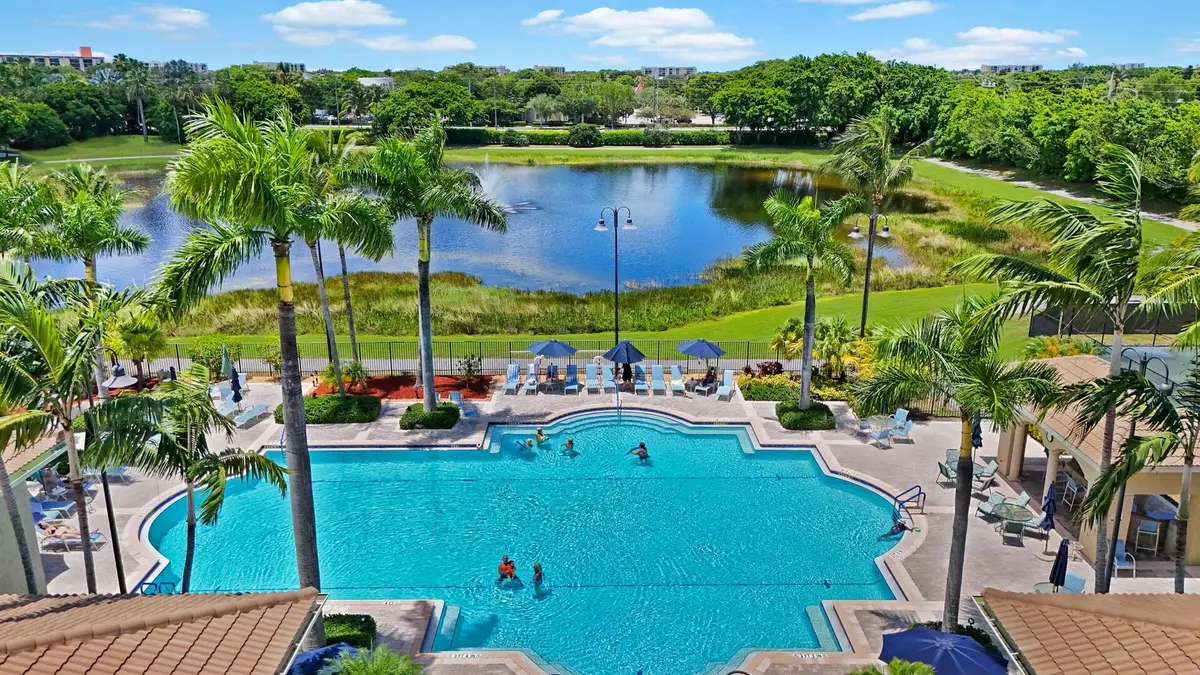 Community at 7100 Demedici Circle, Delray Beach