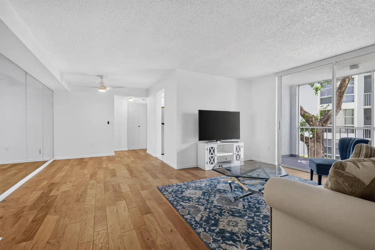 13-web-or-mls-_14A1500 at 5936 MORNINGSTAR Circle 205, Delray Beach