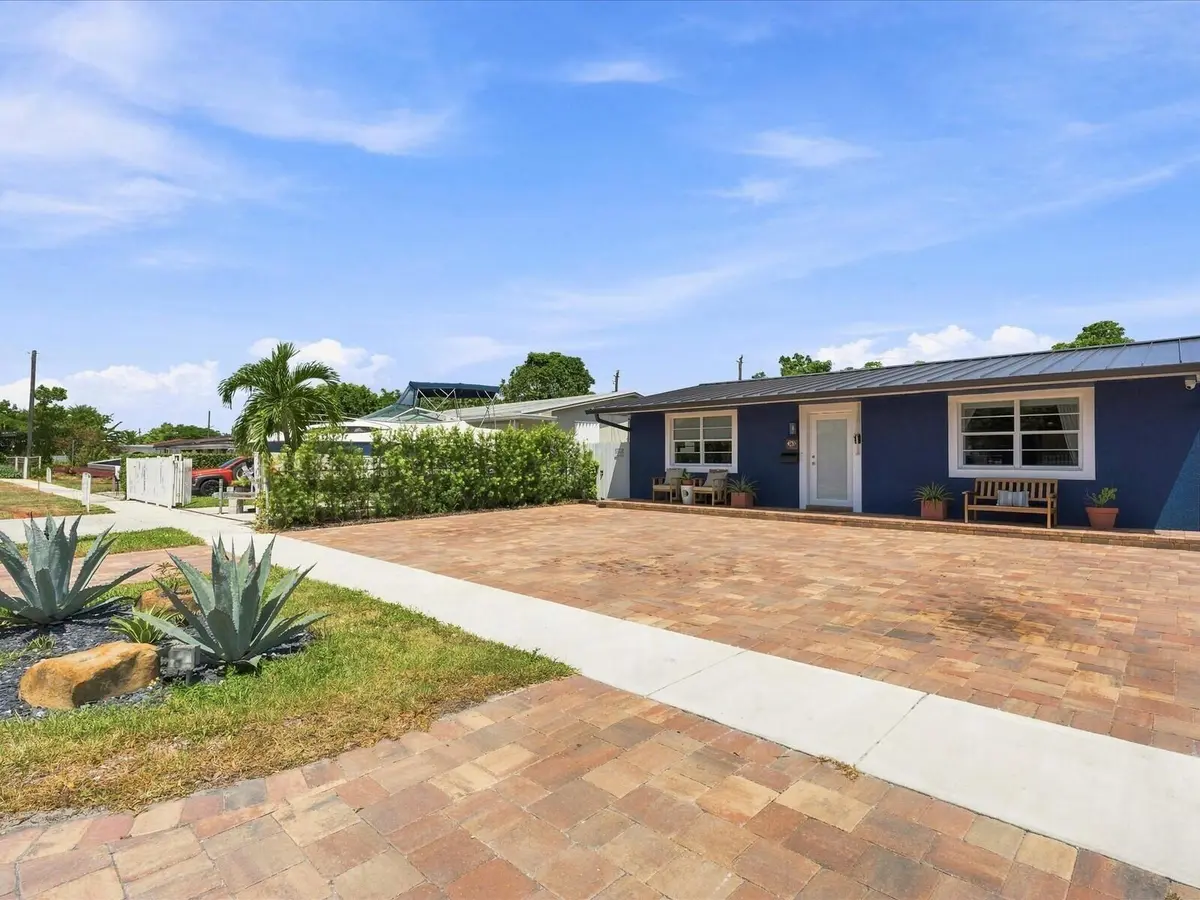 05-Exterior Front at 363 E 62ND Street, Hialeah