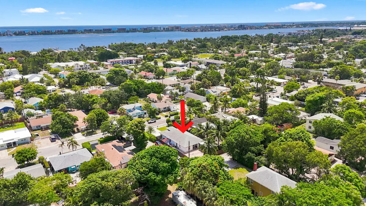 40_dji_20260818003018_0004_d at 901 S M Street, Lake Worth Beach