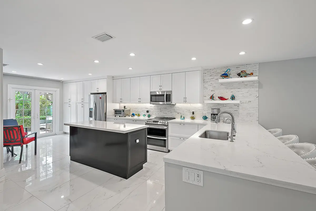 Open Kitchen at 7 Grand Bay Circle, Juno Beach
