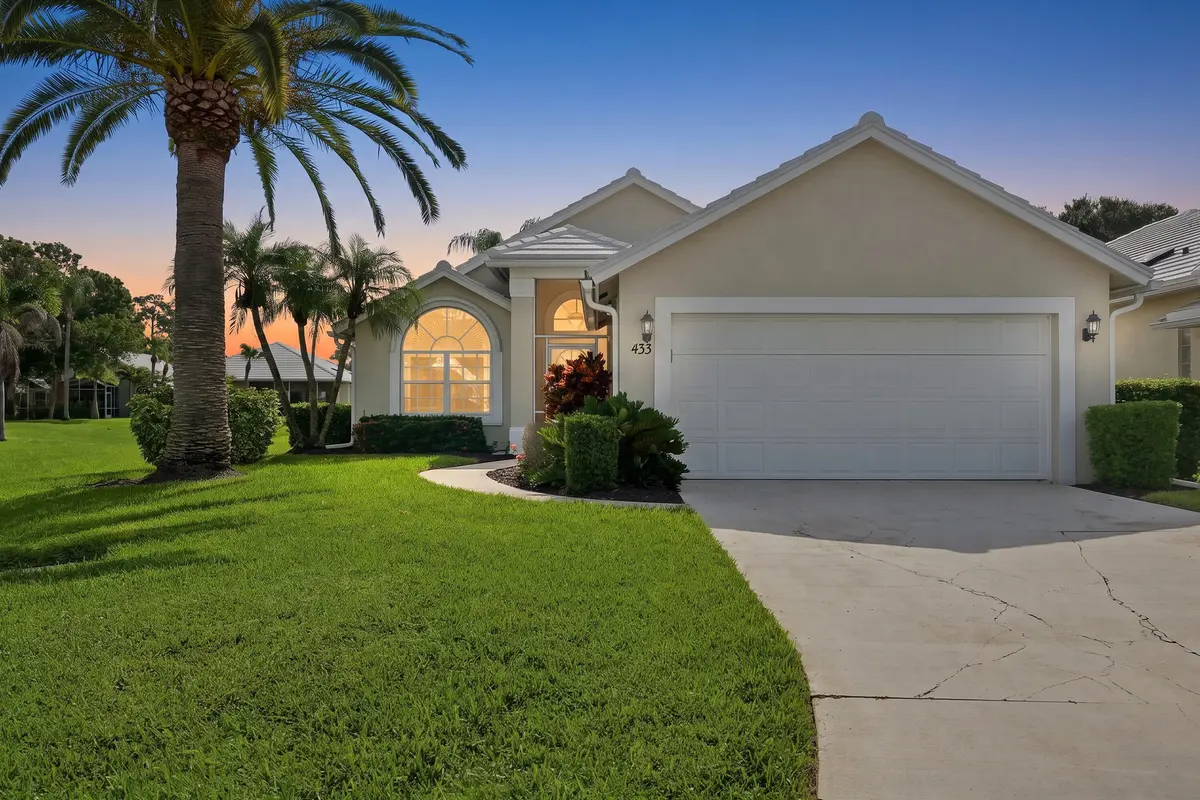 Front at 433 SW Fairway Lake, Port St. Lucie
