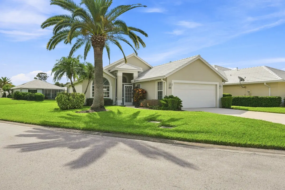 Front at 433 SW Fairway Lake, Port St. Lucie