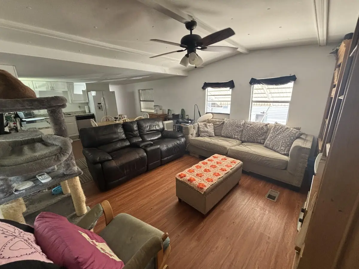 587dafb8-3f72-4295-9c55-6335bbd6f4c2 at 378 Pebblestone Court, Coconut Creek