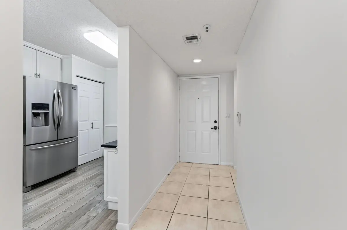 9-web-or-mls-DSC_0030 at 14095 Royal Vista Drive 201, Delray Beach