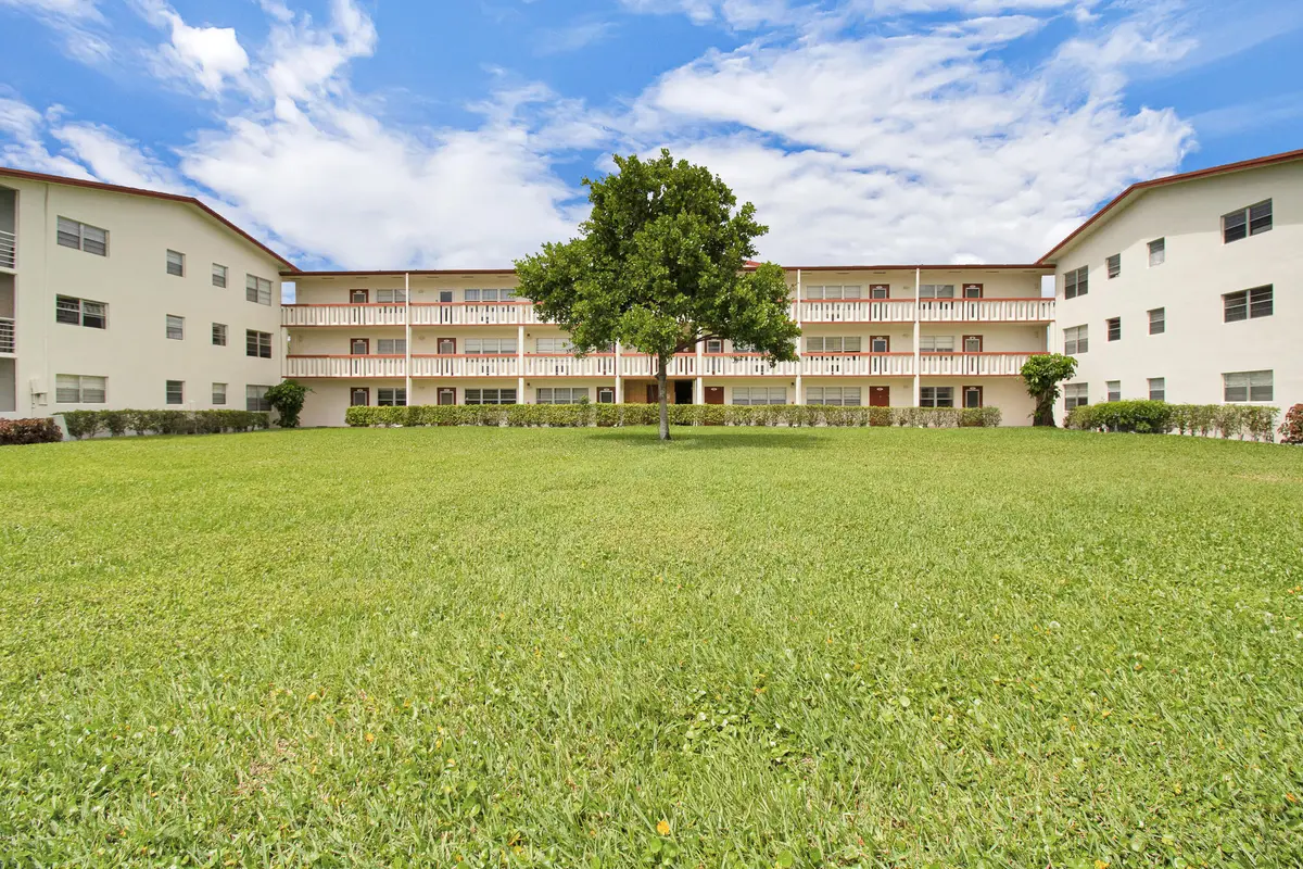 IMG_6125 at 412 BRIGHTON J, Boca Raton
