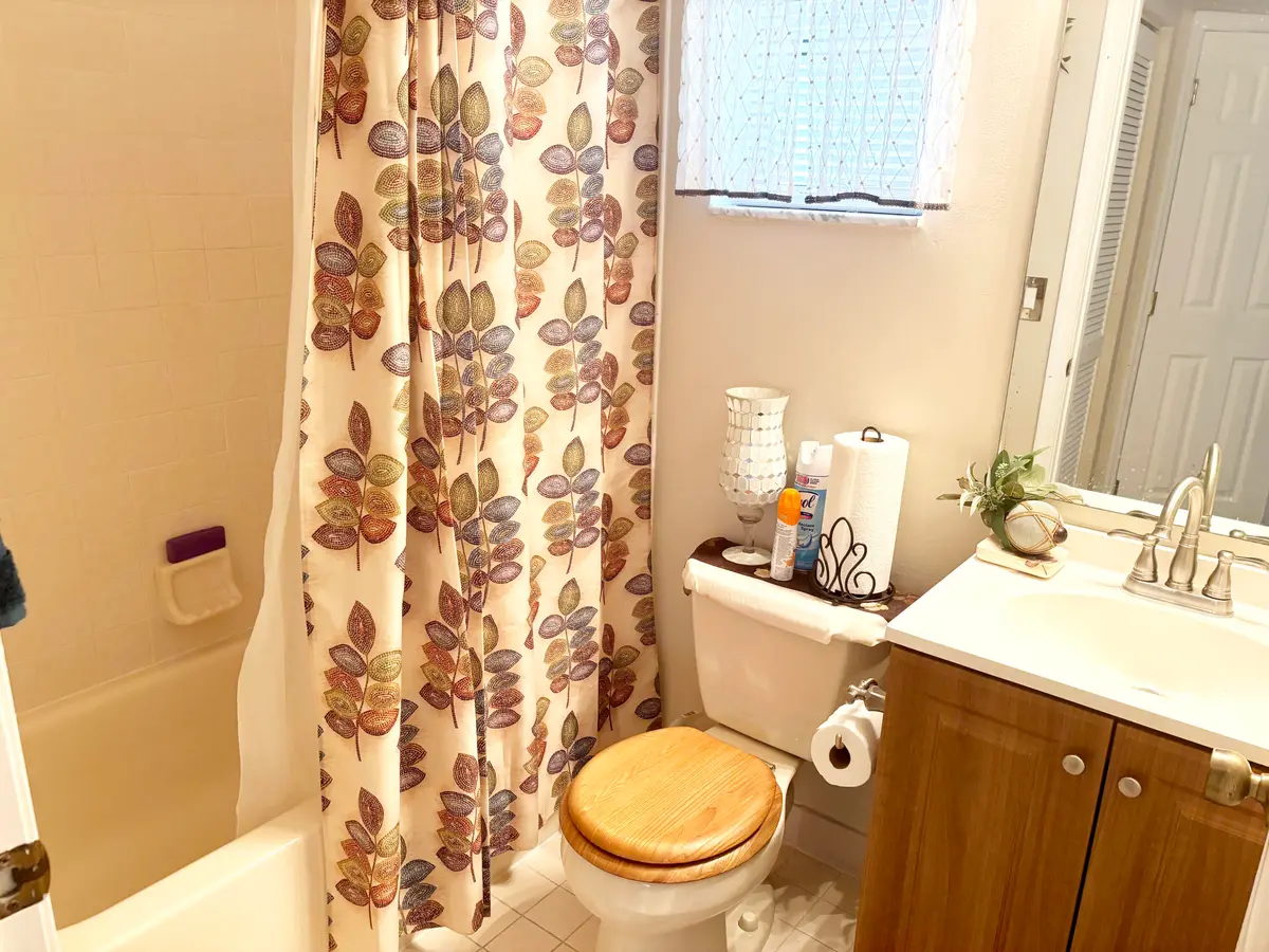 Bathroom at 114 VIA DE CASAS NORTE, Boynton Beach