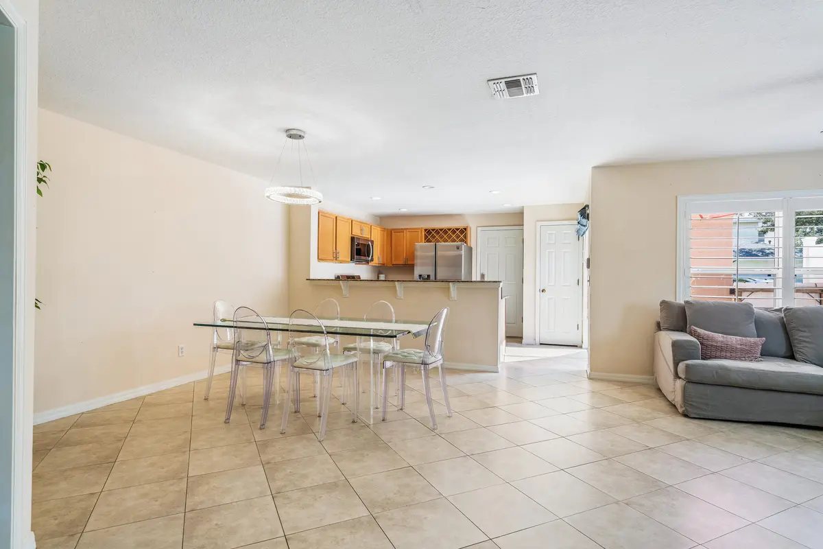 1541 Par Court, Vero Beach, FL – photo 4