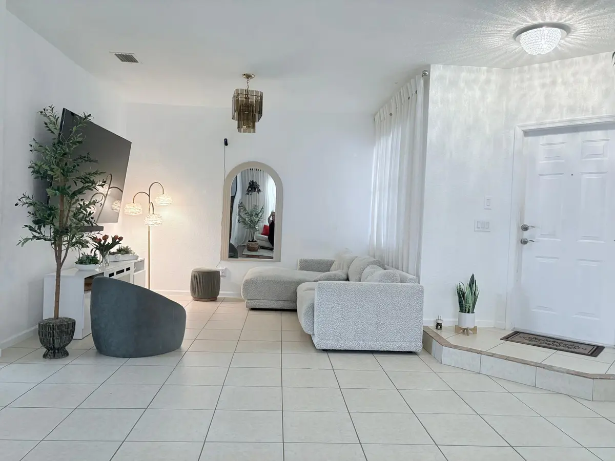 PHOTO-2025-10-23-10-42-19 at 11487 Blue Violet Lane, Royal Palm Beach