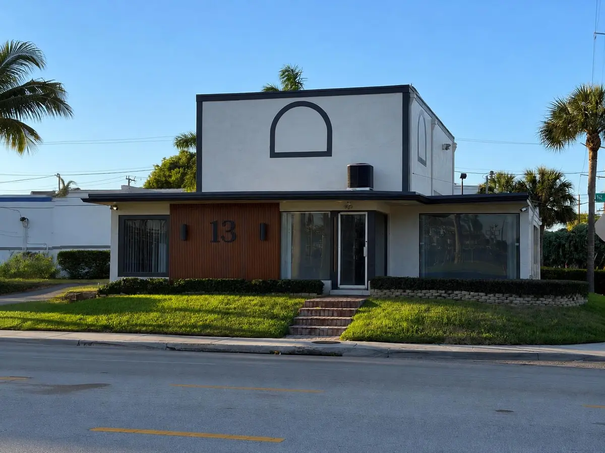 E2980405-6C7C-4DFB-9093-84D18764CB11 at 13 SW 10th Street, Deerfield Beach