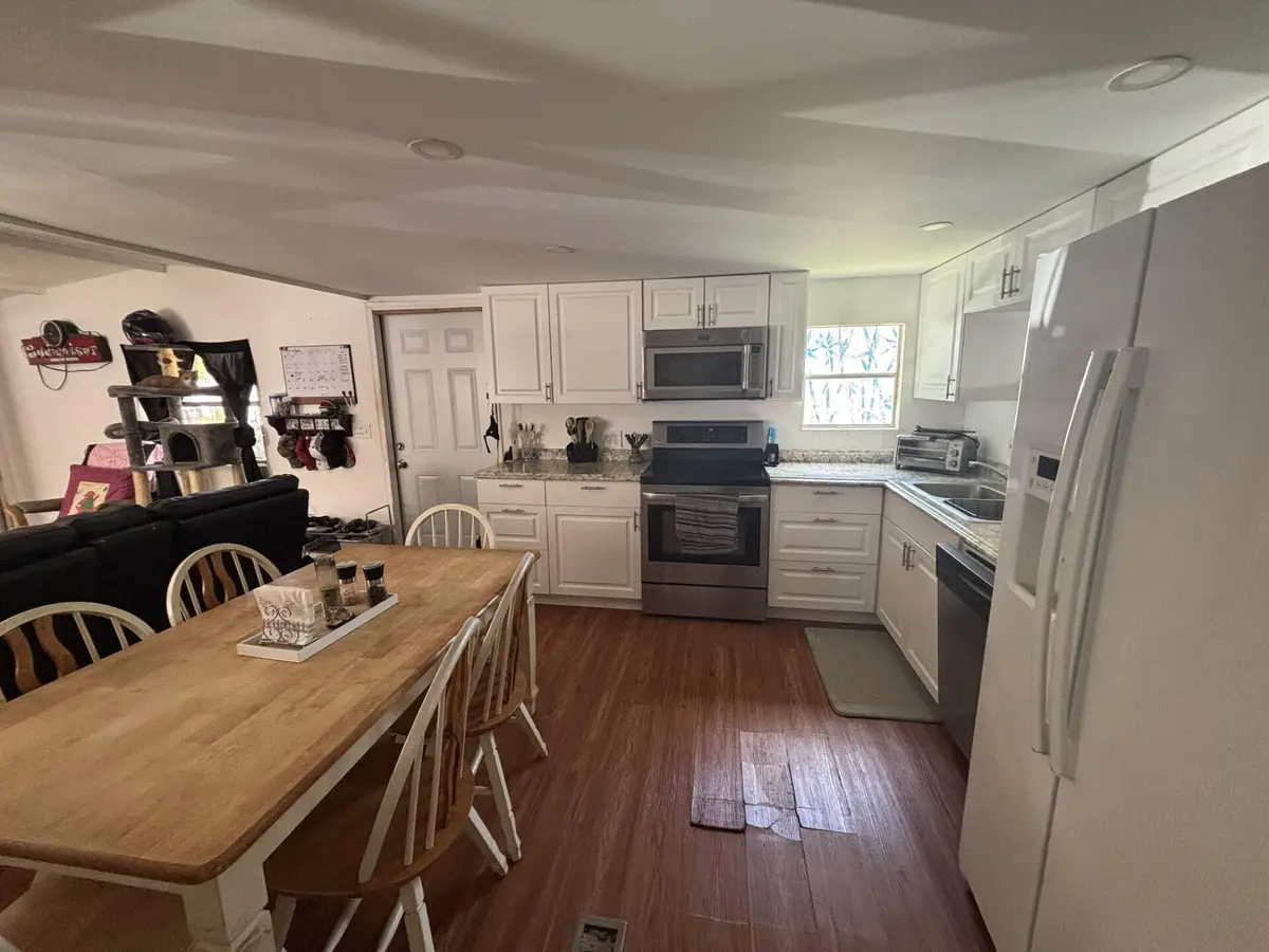 8b4d4562-88eb-486f-b1cd-acd29e443fd3 at 378 Pebblestone Court, Coconut Creek