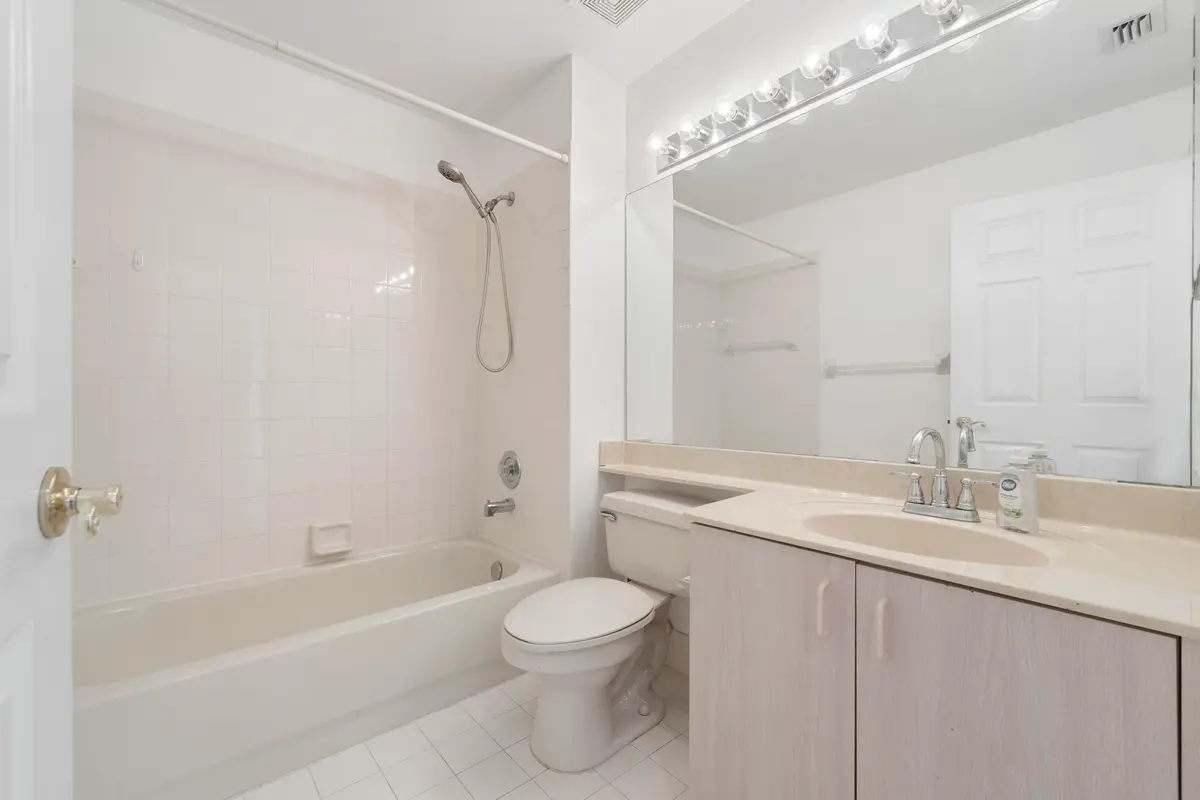 13_22-Guest Bathroom at 10430 Lexington Circle, Boynton Beach