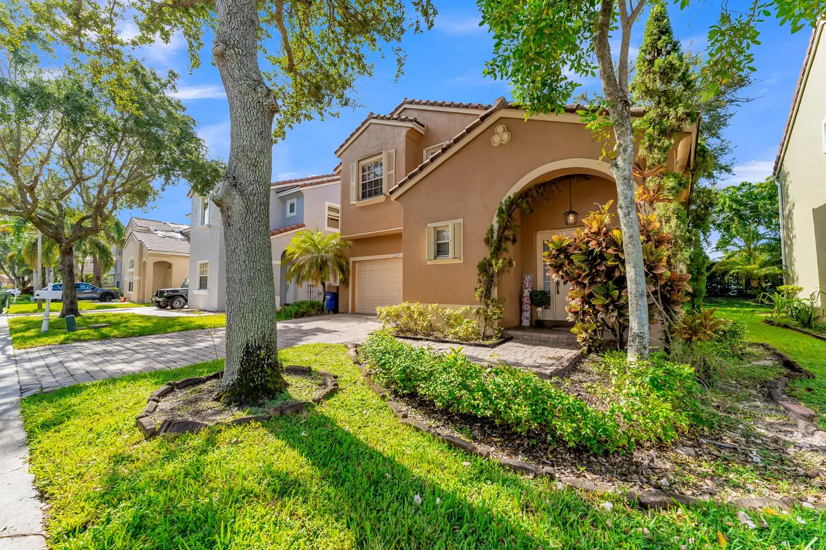 7538 NW 17TH Drive, Pembroke Pines, FL – photo 4
