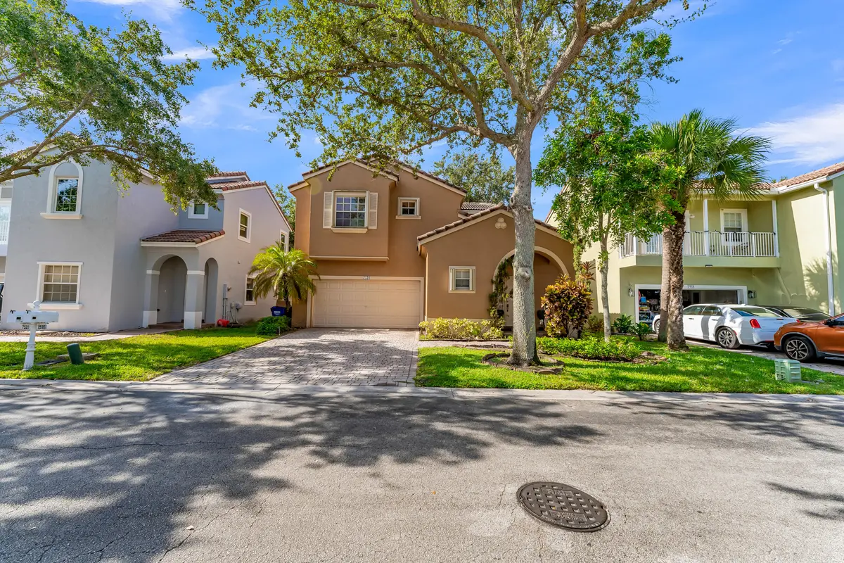 7538 NW 17TH Drive, Pembroke Pines, FL – photo 5