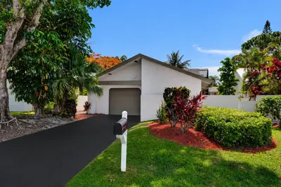 820 NW 21ST Way 820, Delray Beach – leased