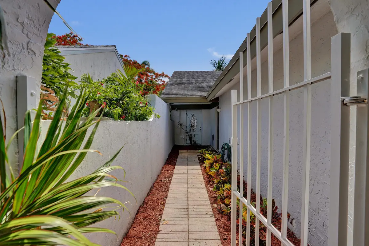 DSC01498 at 820 NW 21ST Way 820, Delray Beach