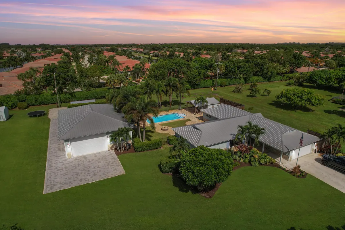 Expansive Property at 10376 W Tara Boulevard, Boynton Beach
