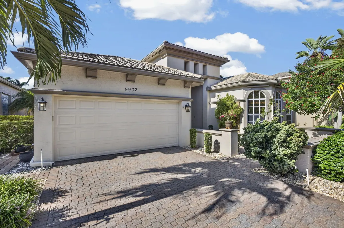 Welcome to your new home! at 9902 Via Elegante, Wellington